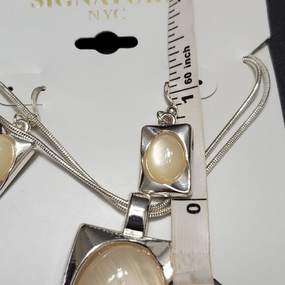 Signature NYC silver tone shimmery stone matching earring and necklace set - Picture 10 of 13